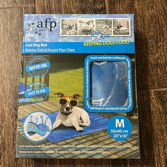 NIB Cooling Pet Mat Size Medium - Picture 2 of 4